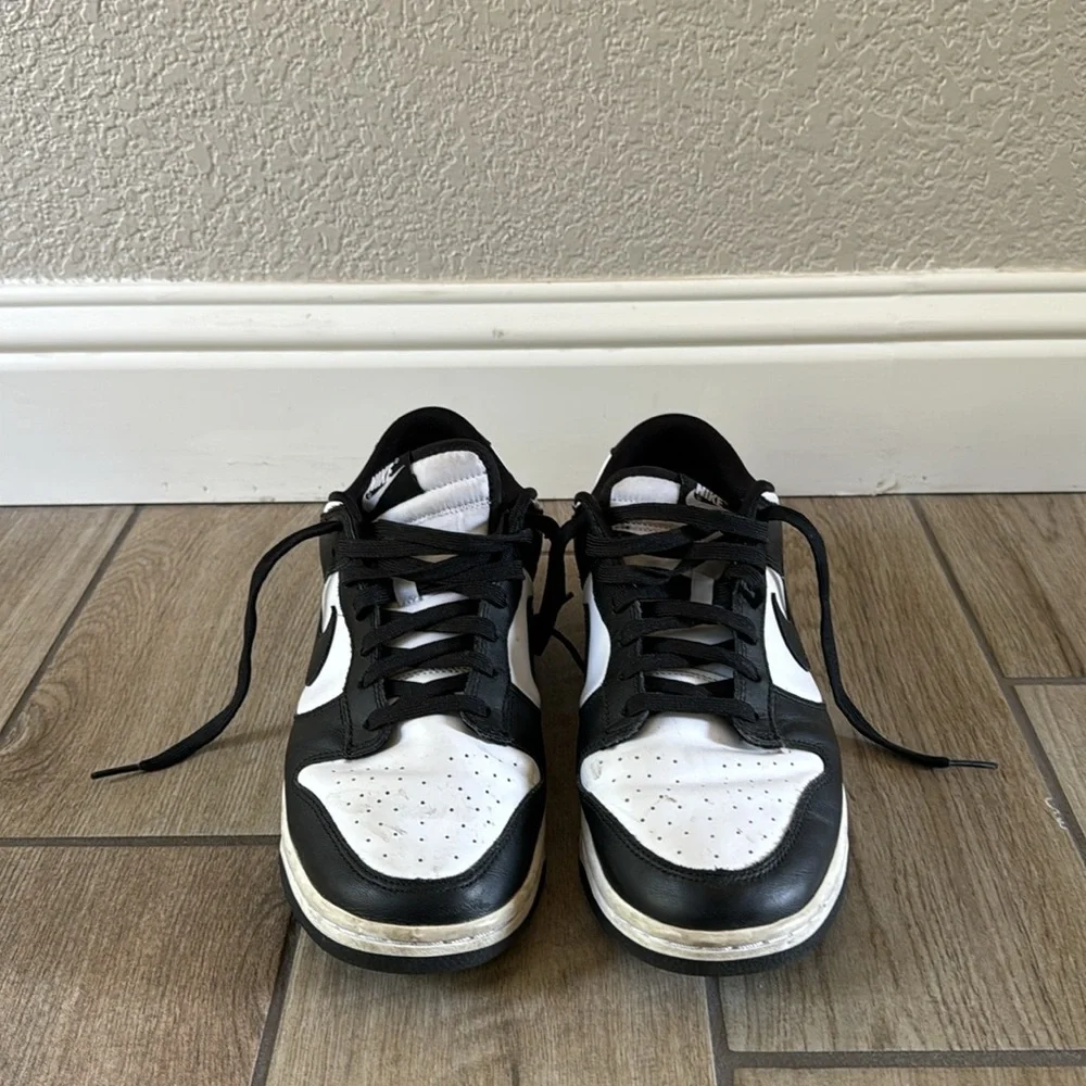 Nike Dunk Black/White - Picture 2 of 7